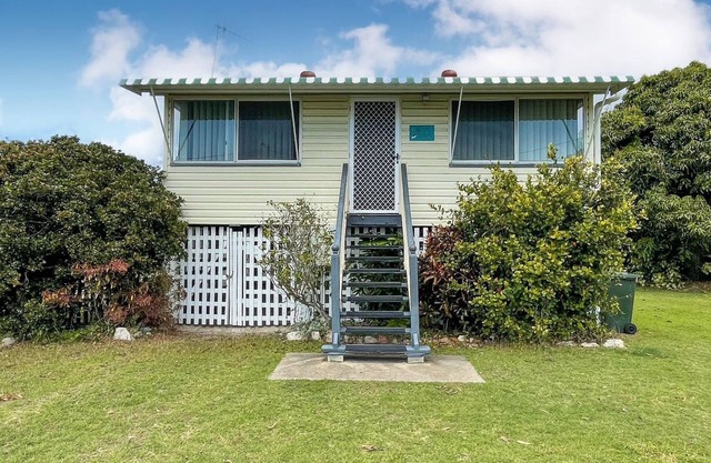 Happy Days - Burrum Heads- Close to Boatramp- 2BR
