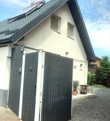 Happy Guests Residence