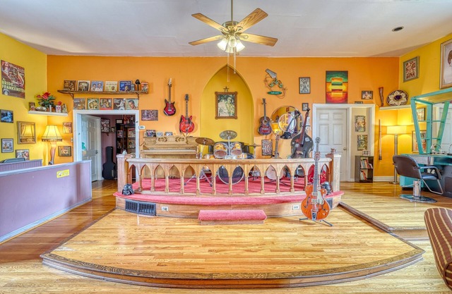 Harrisburg/Hershey Happy! Lots of space and fun and a great location