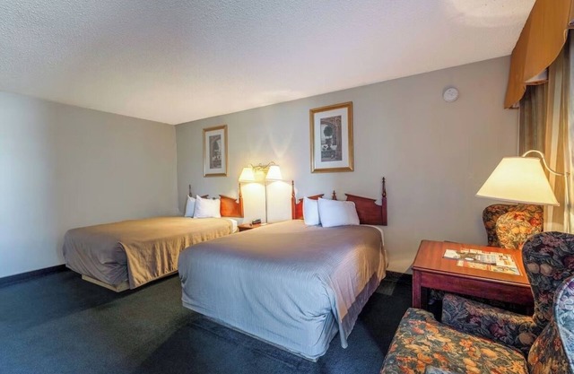 Hassle-Free Room w/Parking – Convenient For Quick Gallup Weekend Getaways