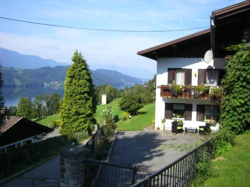 Haus Alpenseeblick Lober
