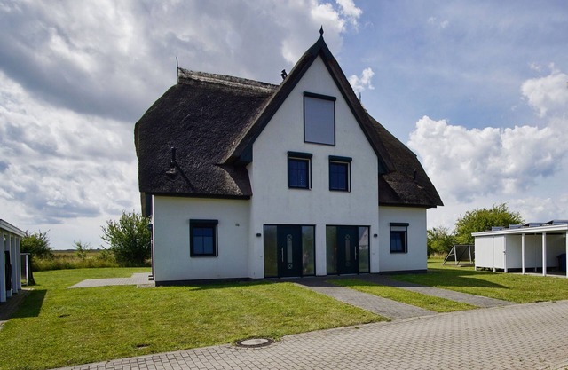 Haus in Idyllischer Lage mit Terrasse und Garten - Villa Vogelblick Haus 01