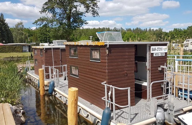 Hausboot Krakow am See Forelle 1 und 2