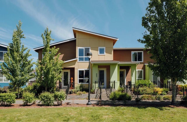 Haven at Greenbridge: Near SEA Airport & Downtown Seattle