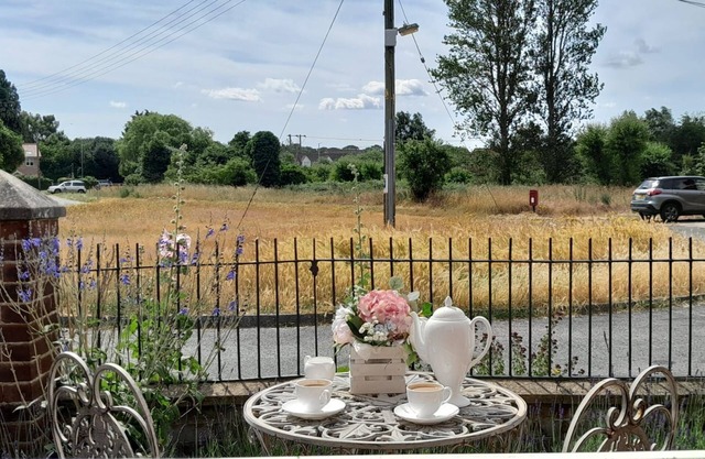 Hazel's - sleeps 4 guests in 2 bedrooms
