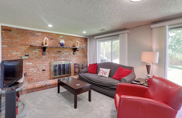 Heart of Denver Suburbs! Extended-Stay Duplex