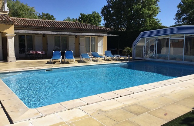 Heated and covered private air-conditioned villa