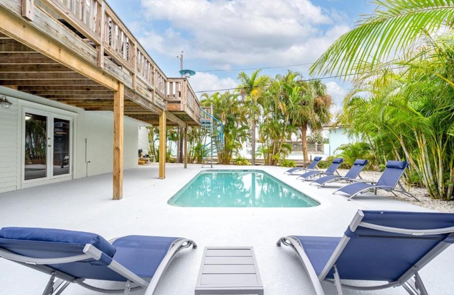 Heated Pool/Near Ana Maria Beach/King/4BD.3Bath