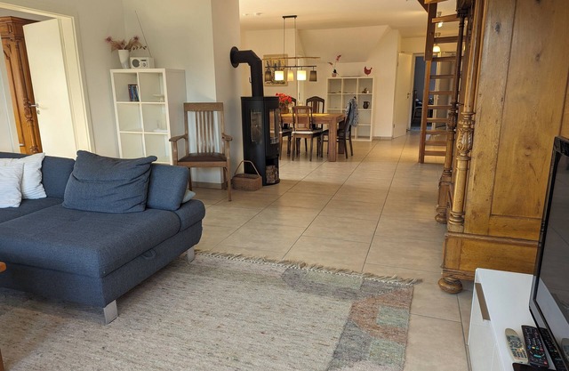 Heide Wendland apartment surrounded by a park-like garden