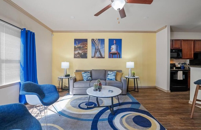 HEIRS VENTURES: Midtown . Near Hospitals . Pets OK* . W/D . 55” TV