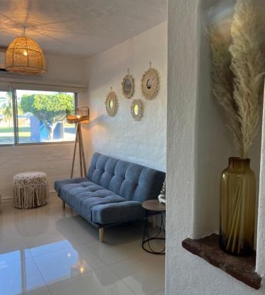 Hermoso condominio con alberca y club de playa!