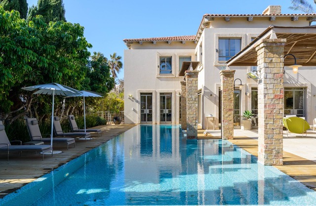 Herzliya Pituach Private Luxury Home