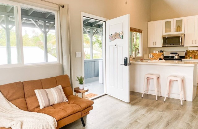 Hibiscus Hale, Full Kitchen, King Bed, Parking
