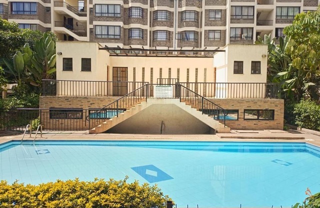 Hiddem Gem 3bedroom apartment with a pool