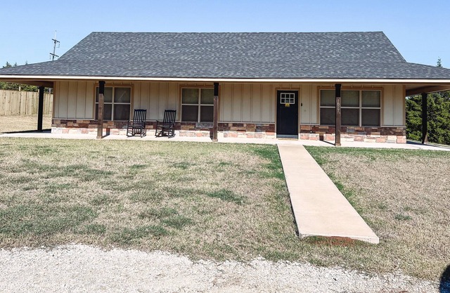 Hidden Hills—located on the outskirts of historic Sulphur