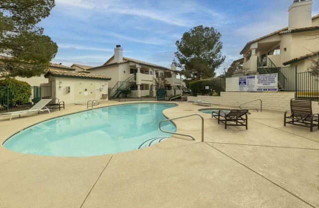 Hidden Jewel Near Summerlin