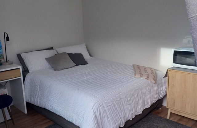 Hideaway on Tui- Sleepout studio in Mount Maunganui