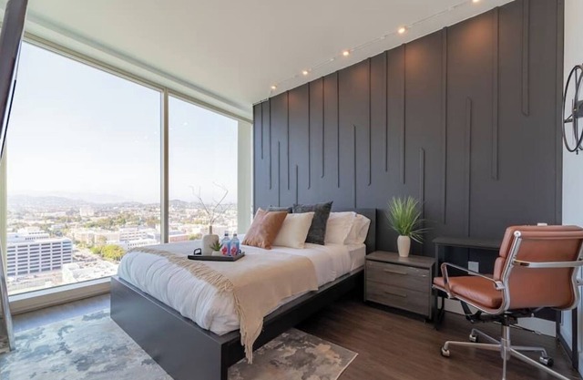 High Rise Viewpoint 1 Bd Apt in Koreatown/Downtown