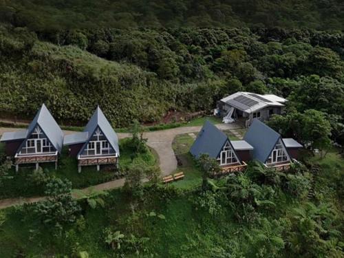 Highland Ridges