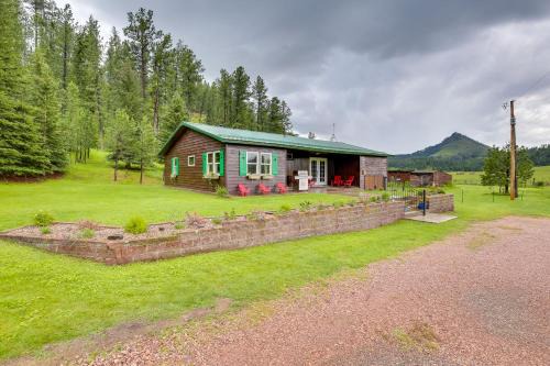 Hill City Haven about 23 Mi to Rapid City!