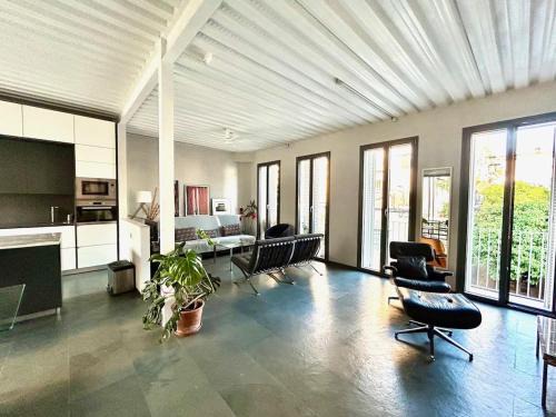 Hispalis Design at Home