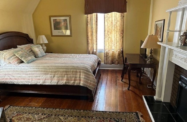Historic 4 BD/4 BA in quaint Waynesboro - "The Bird Dog Capital of the World"
