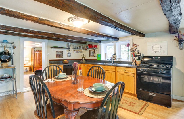 Historic Boonsboro Vacation Rental w/Grill