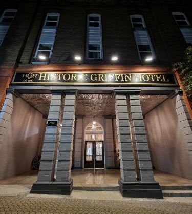 Historic Griffin Hotel