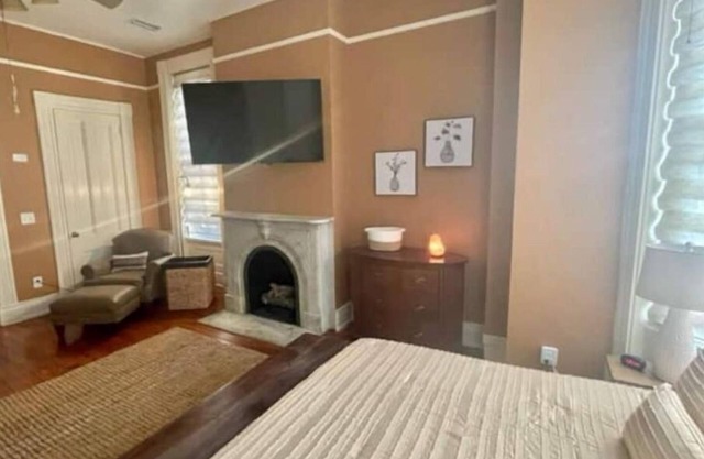Historic private guest apartment
