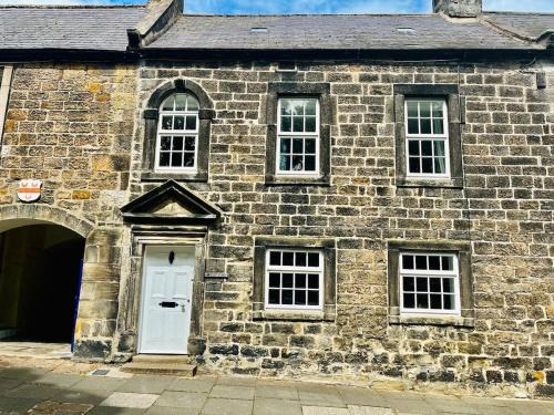 Historic Rothbury Gem- West End House