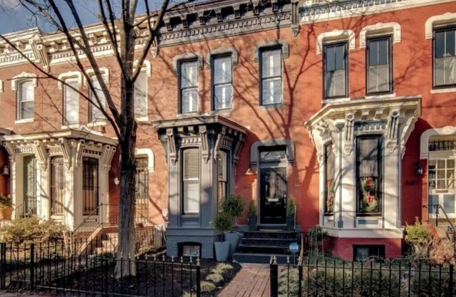 Historic rowhouse in heart of Shaw