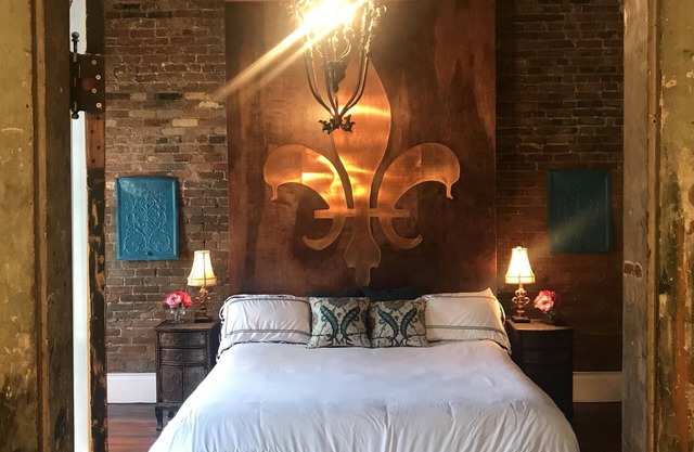 Historic Speak Easy Loft with Water Views in Downtown Vicksburg