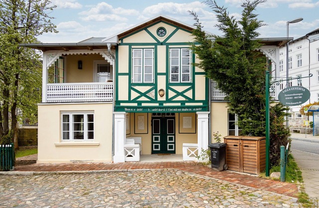 Historic Villa Gustavia Your vacation home in Sassnitz - FeWo Dwasiden