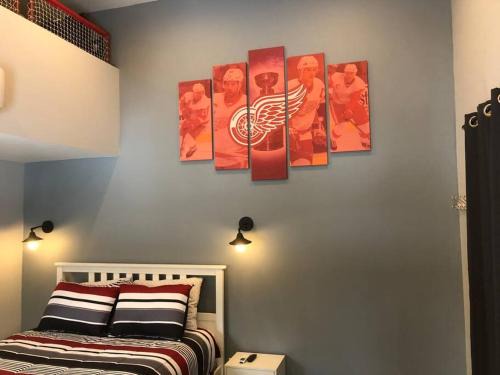 Hockey Themed Room with Wooded Trails
