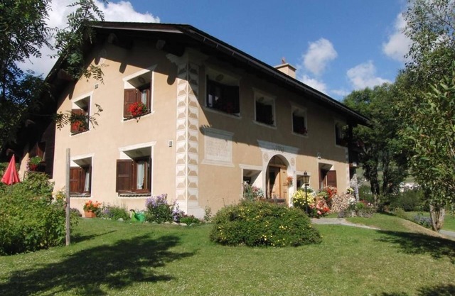 Holiday apartment La Punt-Chamues-ch for 1 - 2 persons with 1 bedroom - Holiday house
