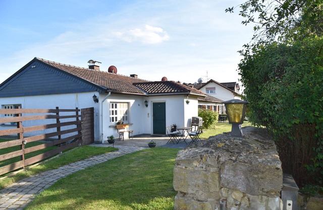 Holiday Apartment "Casa Schrader" with Private Terrace, Private Garden & Wi-Fi