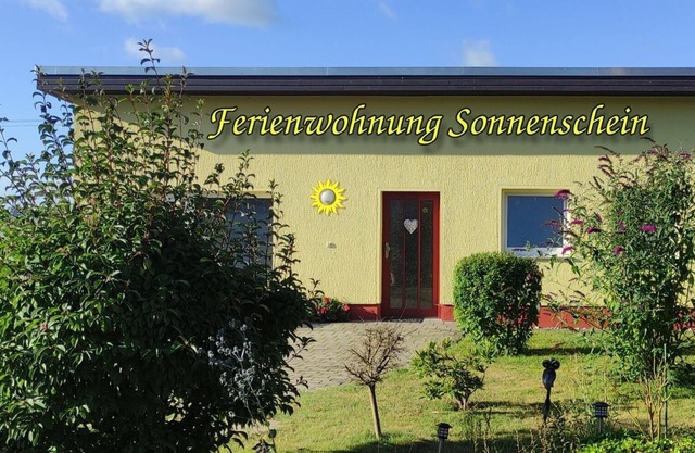 Holiday Apartment 'Ferienhaus Sonnenschein' with Private Terrace, Private Garden and Wi-Fi