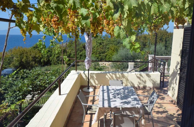 Holiday apartment mit Klimaanlage und Terrasse