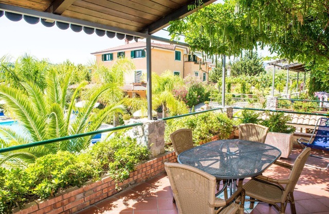 Holiday apartment Palinuro for 1 - 4 persons with 2 bedrooms - Twin house