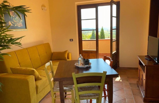 Holiday apartment Pomaia for 1 - 6 persons with 2 bedrooms - Holiday apartment