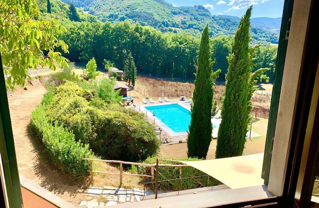 Holiday apartment with outdoor swimming pool