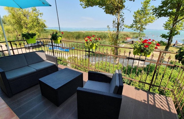 Holiday apartment Zamárdi for 1 - 4 persons with 2 bedrooms - Twin house