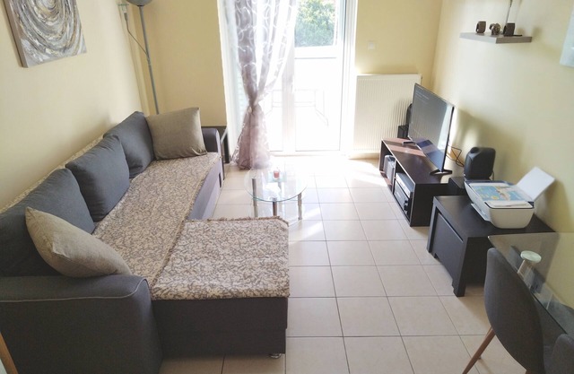 Holiday & Business Furnished Apartments