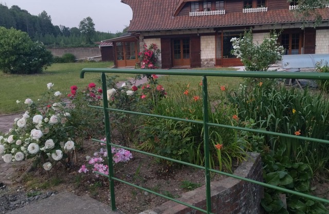 holiday cottage rental for 4 to 5 people
