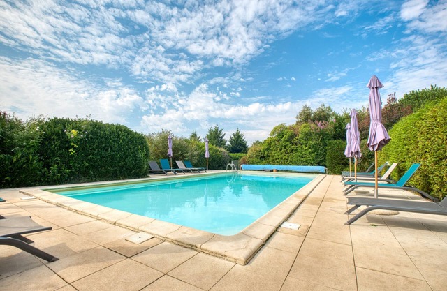 Holiday Home 'La Bergerie' with Shared Pool, Private Terrace and Wi-Fi