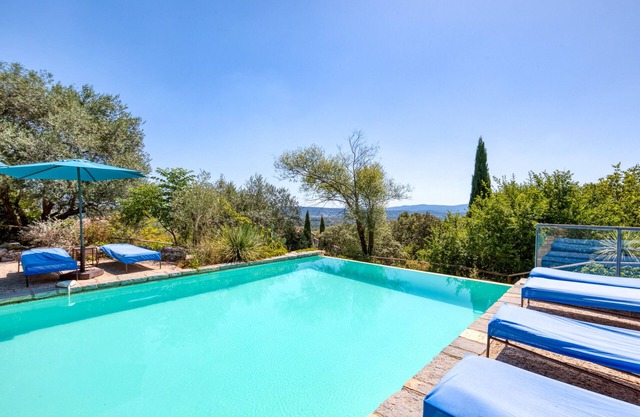Holiday Home 'Mas Grand Bosc' with Shared Pool, Private Terrace and Wi-Fi