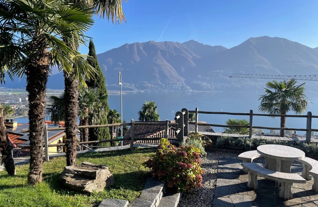 Holiday house Brione sopra Minusio for 1 - 4 persons with 2 bedrooms - Historical building