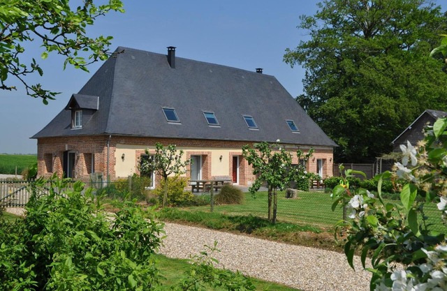 Holiday house Longueville sur Scie for 1 - 8 persons with 4 bedrooms - Row house