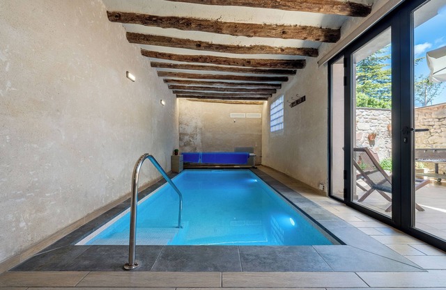 Holiday Home 'Arassa Casa Rural' with Private Terrace, Wi-Fi and Air Conditioning