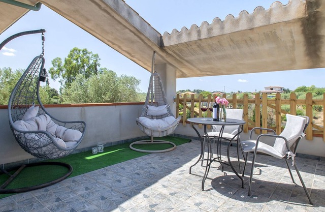 Holiday Home 'A Casa Di Sara' with Private Terrace, Wi-Fi and Air Conditioning